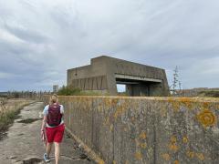 Passing a movable flood barrier on Vange Creek